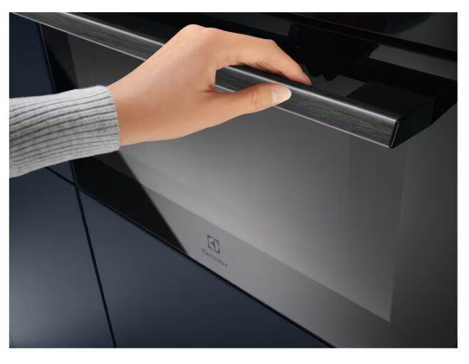 Electrolux LVL9E2XZ CombiQuick 800 Kombi Mat Siyah Ankastre Mikrodalga Fırın