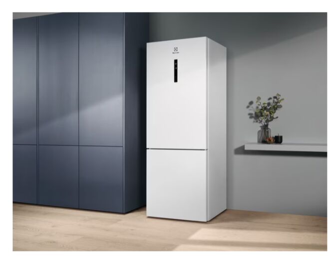 Electrolux LNT6ME46W3 TwinTech 600 Inspiration No Frost Beyaz Buzdolabı