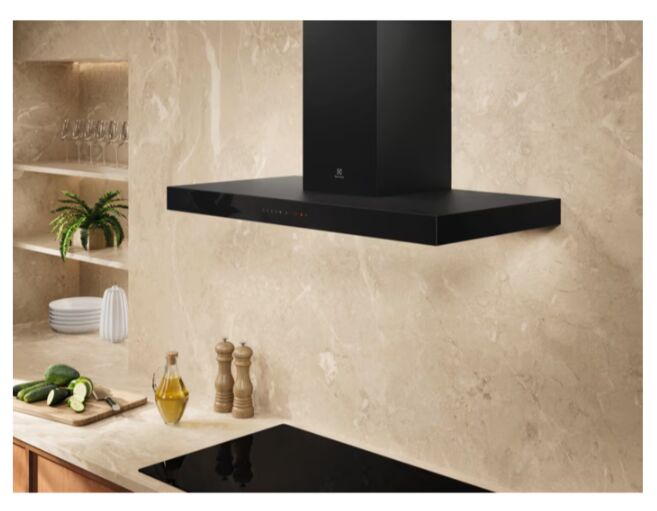Electrolux LFT819K Breeze 700 Duvar Tipi  Mat Siyah Ankastre Davlumbaz