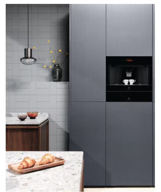 Electrolux KBC85Z Ankastre Siyah Kahve Makinesi