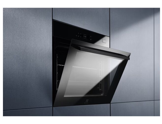 Electrolux EOB8S39WZ SteamBoost Siyah Ankastre Fırın
