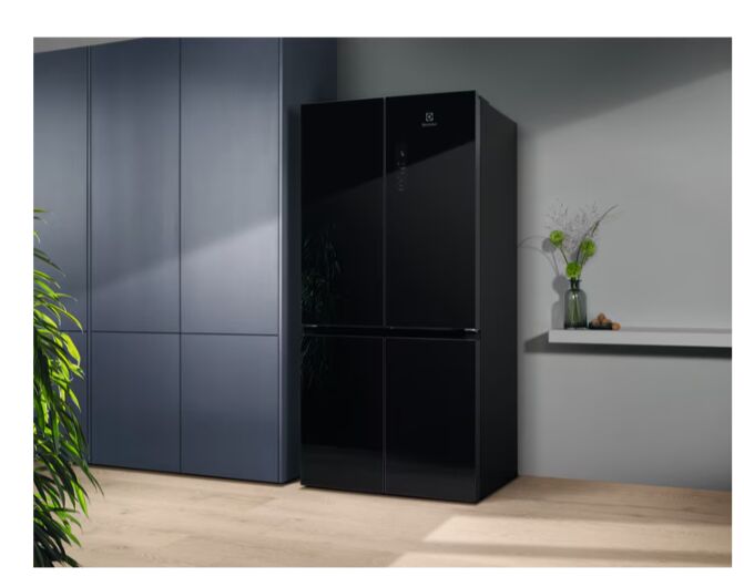 Electrolux ELT9VE52M0 TwinTech 700 No Inspiration No Frost Koyu Inox Buzdolabı