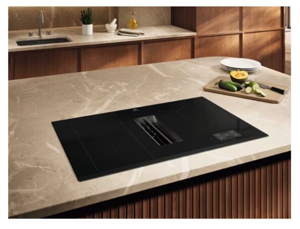 Electrolux ECC8549 XT SensePro Siyah Davlumbaz Entegreli Ankastre Ocak